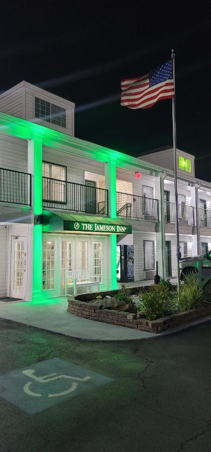 Jameson Inn Douglas Exterior photo
